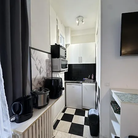 Apartment Proche Tour Eiffel *